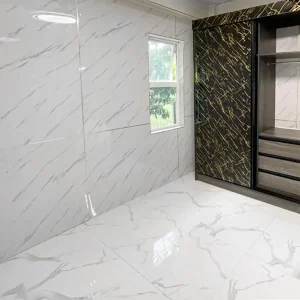 pared de pvc de 122cm x 280cm x 3mm carrara